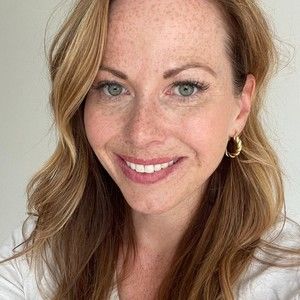 Meet your Posher, Carla